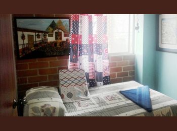 CompartoApto CO - Habitación Amoblada Poblado, Envigado - COP$ 900.000 por mes