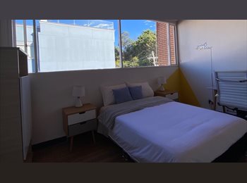 CompartoApto CO - Habitación altillo, Bogotá - COP$ 1.700.000 por mes