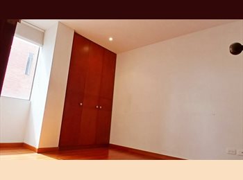 CompartoApto CO -  Rento habitación + baño privado para compartir conmigo (mujer de 36 años) y mi gato en Santa Bárbar, Bogotá - COP$ 1.300.000 por mes