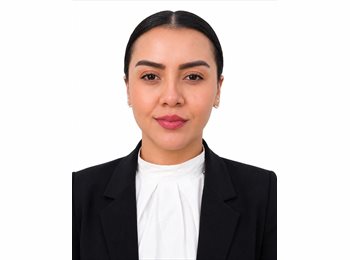 CompartoApto CO - Adriana - 33 - Medellín