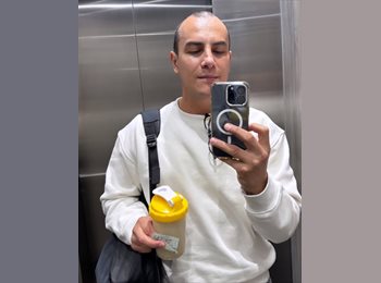 CompartoApto CO - Giovanni torres  - 40 - Bogotá