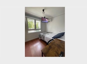 Roomgo ES - Habitación doble aire y calefacción, San Blas - 520 € por mes