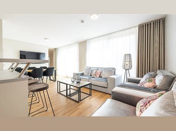 Roomgo ES - 3 Habitaciones en Apartment con 2 Baños, Sant Martí - 900 € por mes