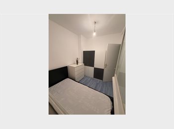 Roomgo ES - ✈️ HABITACIÓN PARA TRIPULANTE DE CABINA – L’HOSPITALET, L'hospitalet - 500 € por mes