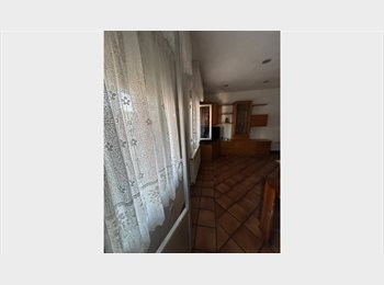 Roomgo ES - Habitacion para estudiante, Vitoria-gasteiz - 300 € por mes