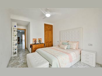 Roomgo ES - Alquilo Habitación doble con terraza, España - 700 € por mes