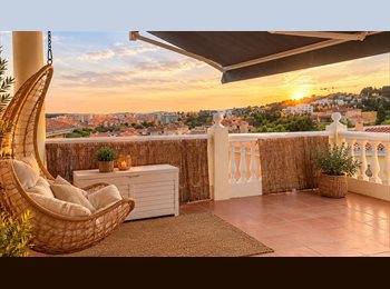 Roomgo ES - Se alquila habitación con baño independiente, Mijas Costa, Fuengirola - 400 € por mes