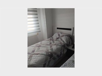 Roomgo ES - Habitación con dos camas, Cuenca Del Tajo-Tajuña - 500 € por mes