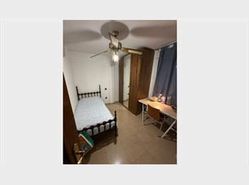 Roomgo ES - Habitación en Triana, Sevilla - 360 € por mes