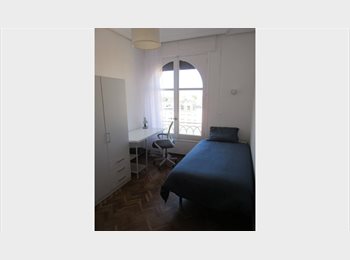 Roomgo ES - Alquiler de habitación en Avd Reina Victoria 58, Chamberí - 750 € por mes
