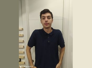 Roomgo ES - Juan - 23 - Madrid