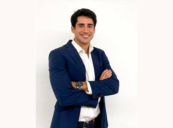 Roomgo ES - Florentino - 26 - Malaga
