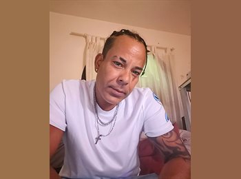 Roomgo ES - Walter - 44 - Benissa