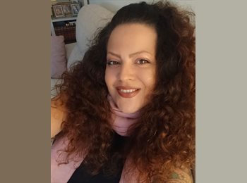 Roomgo ES - Andrea - 33 - Valencia