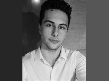 Roomgo ES - Alex - 25 - Barcelona