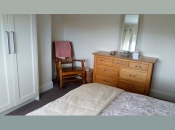 Roomgo IE - Room in Glasnevin, Dublin - €800 pcm