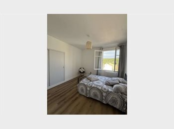 Roomgo IE - Female only Student Accommodation Available – 57 Beaumont Road, Dublin 9, Dublin - €800 pcm