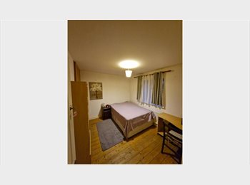 Roomgo IE - Double room for rent, Dublin - €850 pcm