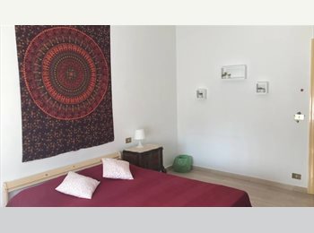 Roomgo IT - La stanza  luminosa, Bologna-Nomentano - 570 € al mese