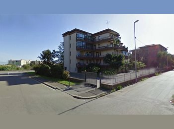 Roomgo IT - Camera singola per studentessa Cittadella Universitaria/Policlinico Catania, Sant'Agata li Battiati - 250 € al mese