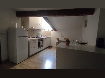 Roomgo IT - Stanza singola in affitto dal primo ottobre, Bologna - 350 € al mese