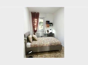 Roomgo IT - Stanza Singola in appartamento ristrutturato, Vimodrone - 650 € al mese