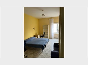 Roomgo IT - Affittasi due stanze arredate in appartamento, Tiburtino-Collatino - 397 € al mese