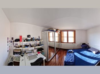 Roomgo IT - Stanza matrimoniale, Cesano Maderno - 500 € al mese