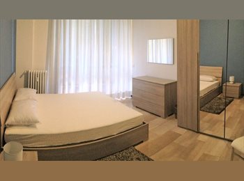 Roomgo IT - STANZA MATRIMONIALE - MM1 SESTO MARELLI, Sesto San Giovanni - 500 € al mese