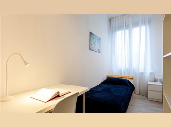 Roomgo IT - Stanza Singola, Ravenna - 370 € al mese