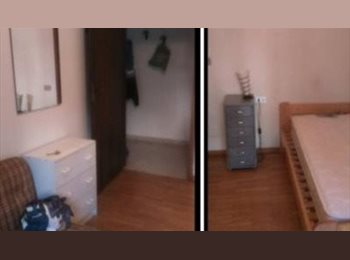 Roomgo IT - Stanza singola via Simone d'Orsenigo 18, Pta Romana - Forlanini - Lodi - 650 € al mese