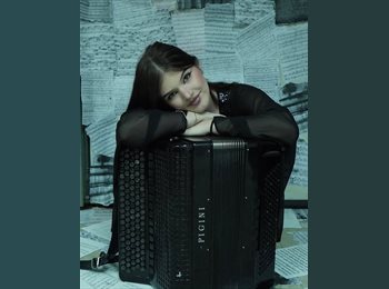 Roomgo IT - Anja Brocilovic - 22 - Prosecco