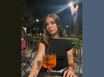 Roomgo IT - Alessia - 18 - Cagliari