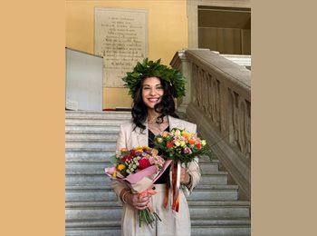 Roomgo IT - Silvia - 22 - Roma