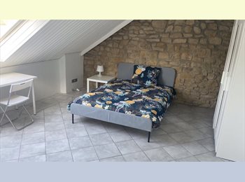 Appartager LU - CAR10-14 NICE FURNISHED ROOM  IN KIRCHBERG AVAILABLE FROM 1ST SEPTEMBER, Luxembourg - 1.150 € / Mois
