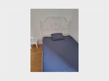 Appartager LU - HOLL135-04 NICE FURNISHED ROOM AVAILABLE IMMEDIATELY- NO AGENCY FEE-, Luxembourg - 1.100 € / Mois