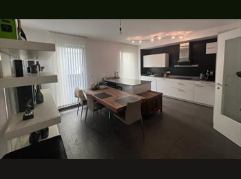 Appartager LU - Chambre double moderne à Belair, Luxembourg - 1.250 € / Mois
