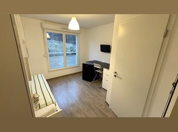 Appartager LU - Chambre avec salle de douche et wc Privés, Esch-sur-Alzette - 590 € / Mois
