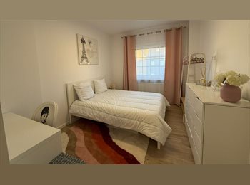 Appartager LU - Grande chambre à louer avec sdd privé, Esch-sur-Alzette - 1.000 € / Mois