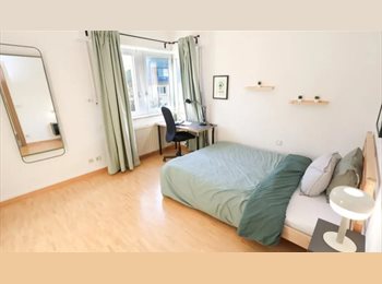 Appartager LU - Spacious furnished double bedroom (G) | Bonnevoie (Whistlejacket), Luxembourg - 1.080 € / Mois