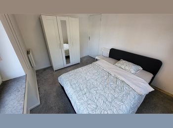 Appartager LU - ARL49-01 – Chambre meublée à louer à Belair, Luxembourg, Luxembourg - 1.000 € / Mois
