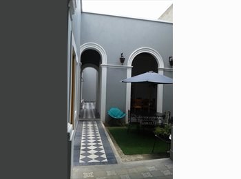 Roomgo MX - Habitación colonia americana, Guadalajara - MX$7,000 por mes