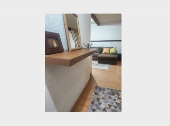 Roomgo MX - Cuarto amueblado una cuadra Facultad de Medicina y ZonaUniversitaria, San Luis Potosí - MX$3,400 por mes