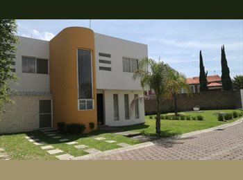 Roomgo MX - Casa amplia amueblada atrás plaza San Diego. Puebla, Cholula - MX$13,500 por mes
