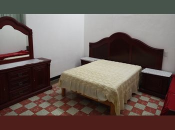 Roomgo MX - Renta de cuarto amueblado, Guadalajara - MX$2,500 por mes