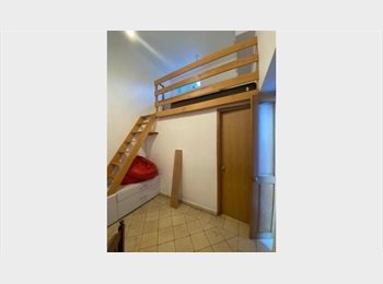 Roomgo MX - Habitacion en 2 pisos con baño privado, Guadalajara - MX$6,000 por mes