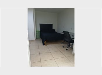 Roomgo MX - Cuarto amueblado Lázaro Cárdenas/Clouthier caballeros, Zapopan - MX$5,500 por mes