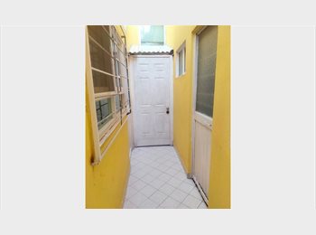 Roomgo MX - Rento cuarto para estudiante o profesional, Jiutepec - MX$2,000 por mes