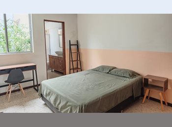 Roomgo MX - Habitación con baño privado en Providencia, Zapopan - MX$8,500 por mes
