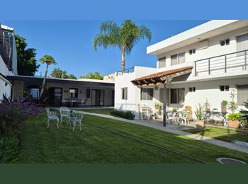 Roomgo MX - Casa de Asistencia Marthis, Zapopan - MX$8,900 por mes